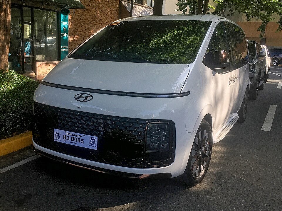 Hyundai Staria 2023